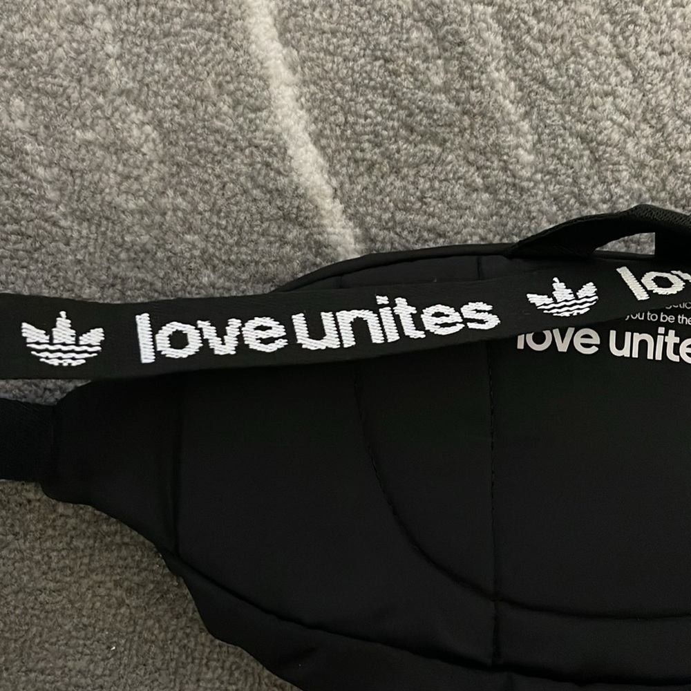 Adidas Black Fanny Pack - Picture 3 of 5
